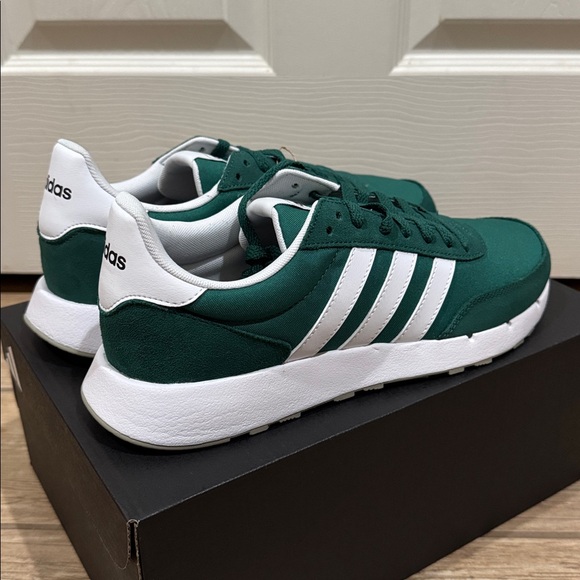 Adidas Men Run 60s 2.0 Shoes (Size: 9.5) - Picture 5 of 5